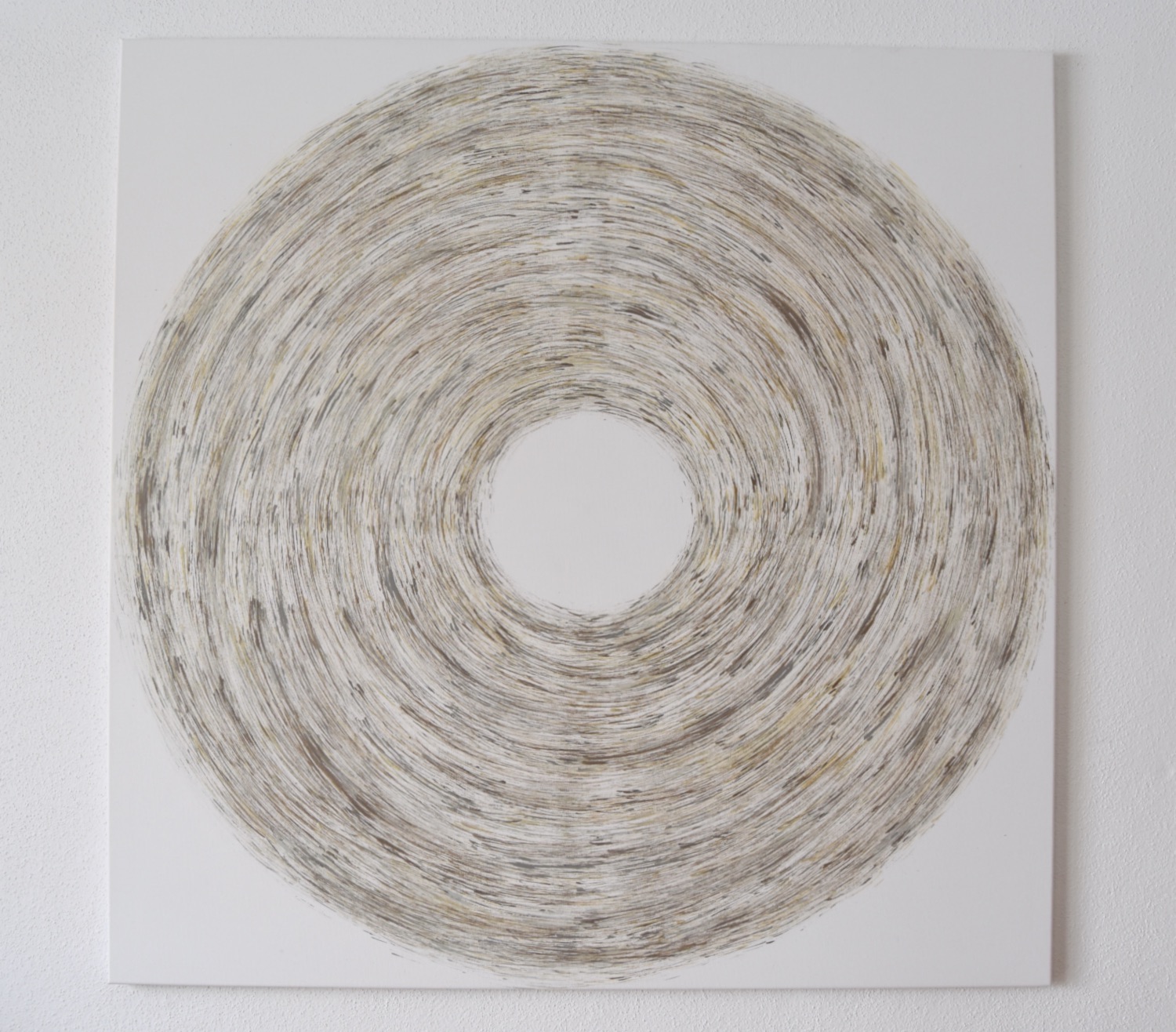 contemporary artworks focused on neutral colors, structure and shapes by german artist Astrid Stoeppel