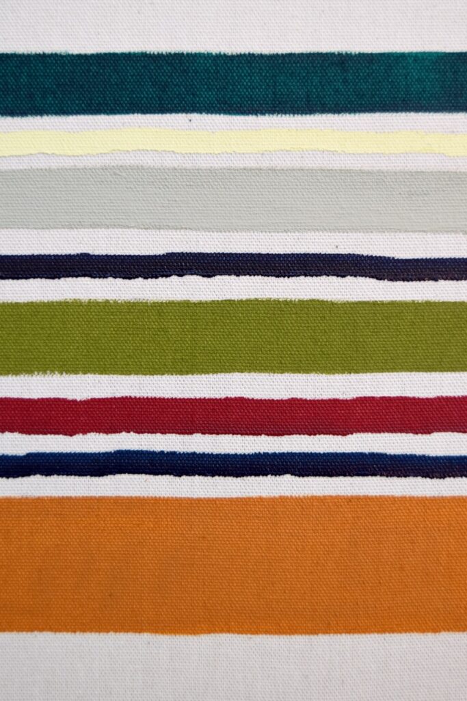 Abstract and contemporary art painting from Astrid Stoeppel. Astrid Stöppel is a professional german woman artist located near to Munich. Buy her artworks online at Saatchi Art or Singulart Shop. Purchase modern art to invest.